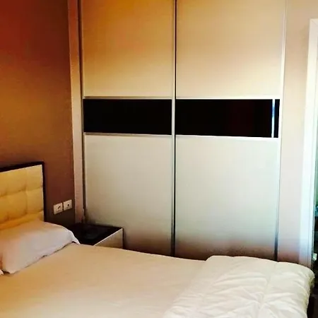 Hard Rock Appart hôtel *