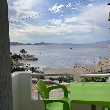 Hard Rock Appart hôtel Saranda